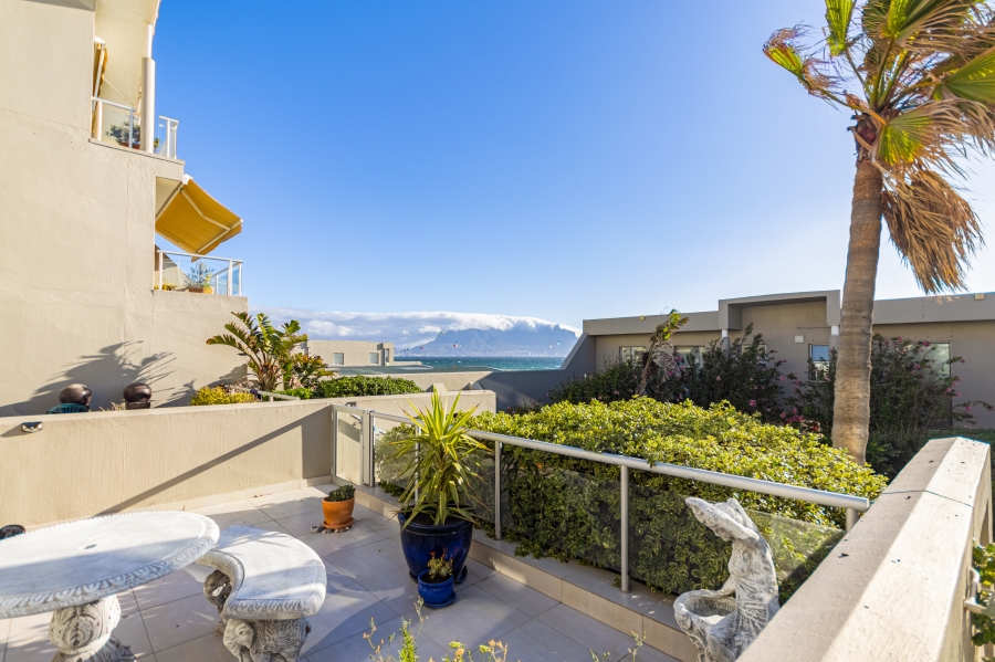 2 Bedroom Property for Sale in Table View Western Cape